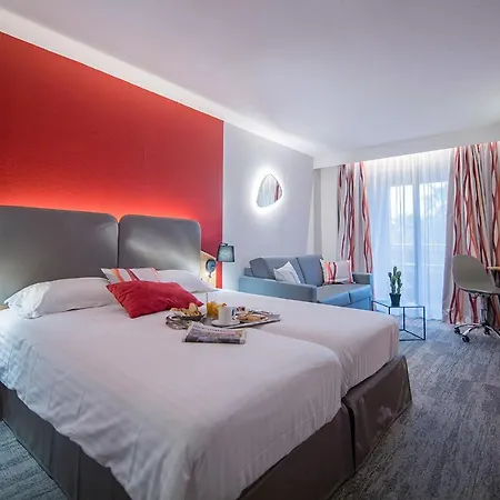 Promotel Hotel 3*