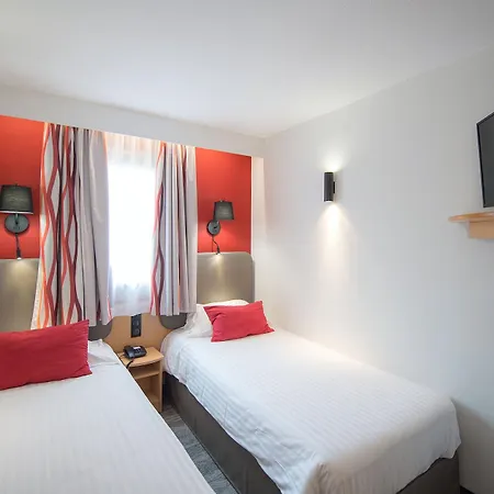 Hotel Promotel Carros